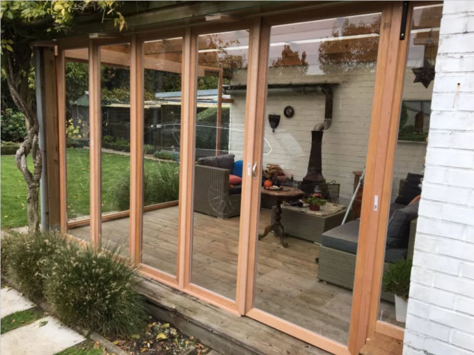 Glas en schrijnwerk Loppem, West-Vlaanderen